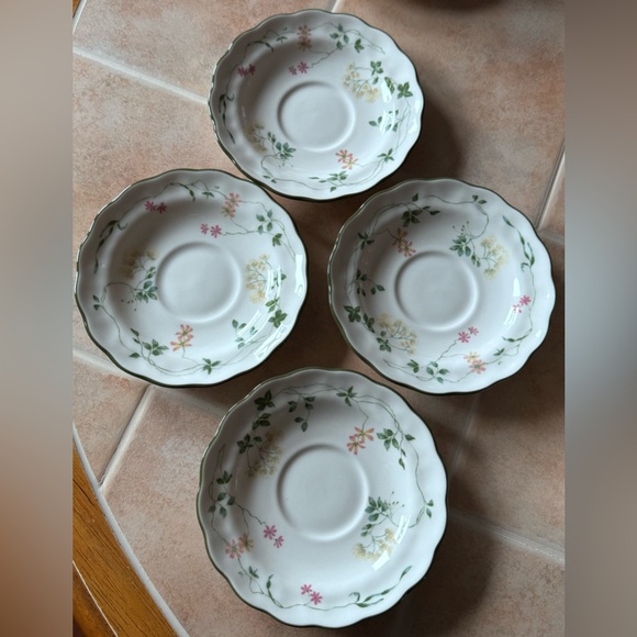 Royal Doulton Tea cup set-each sold separately ✨ - Picture 7 of 16